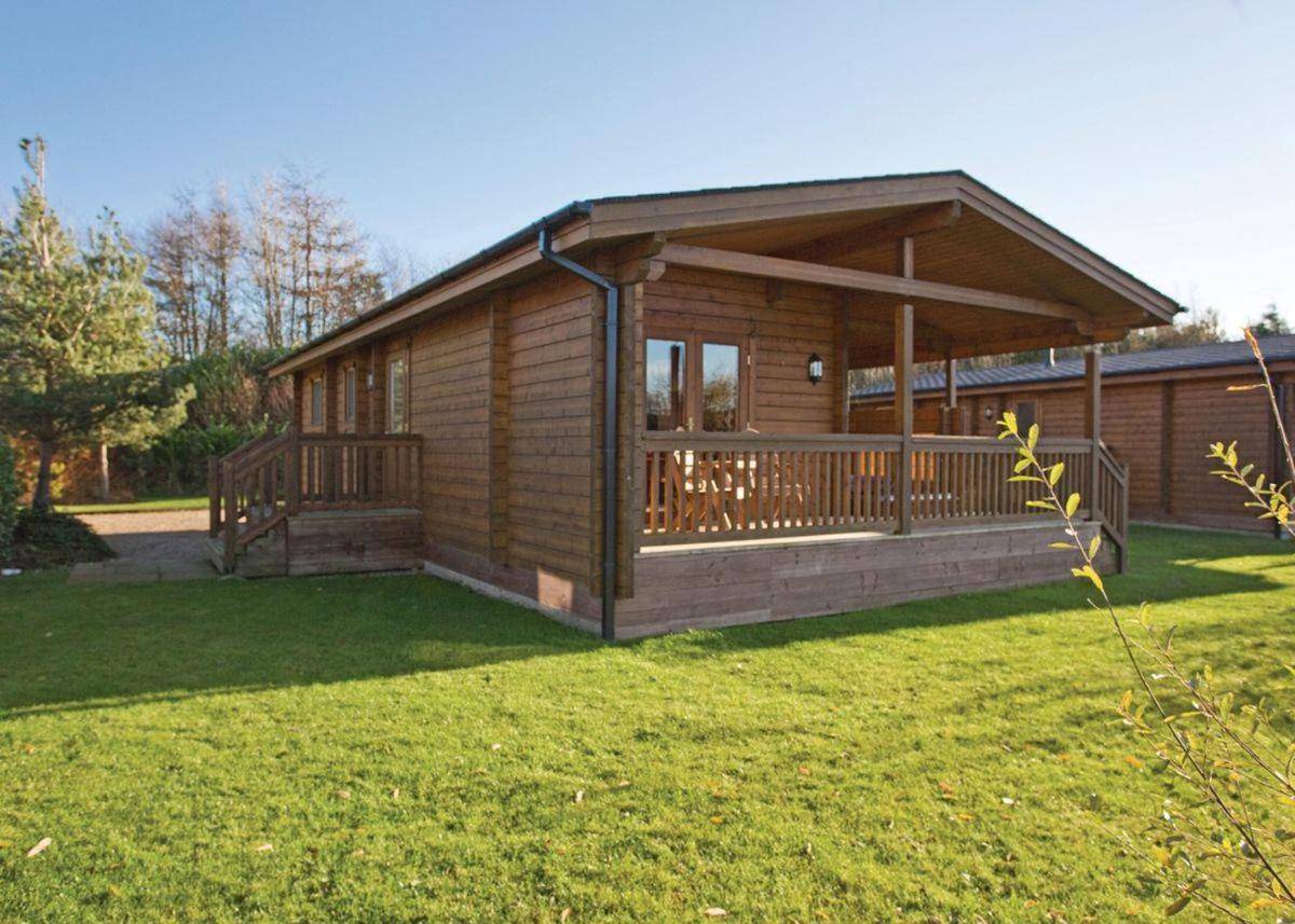 Dacre Lakeside Park Hotel Brandesburton Eksteriør billede